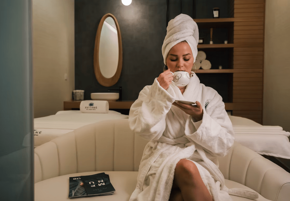 Steam Heat vs. Dry Heat in Saunas: What's the Difference? What is Better?